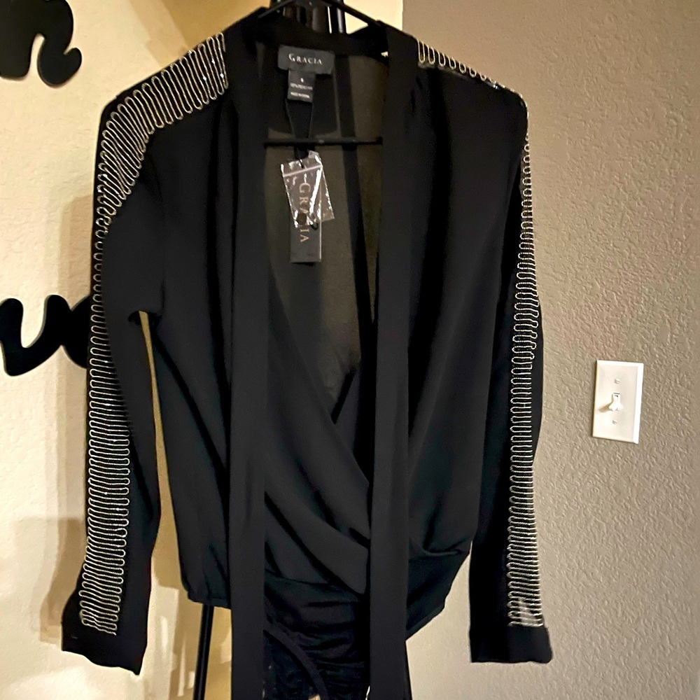 Elegant Black blouse